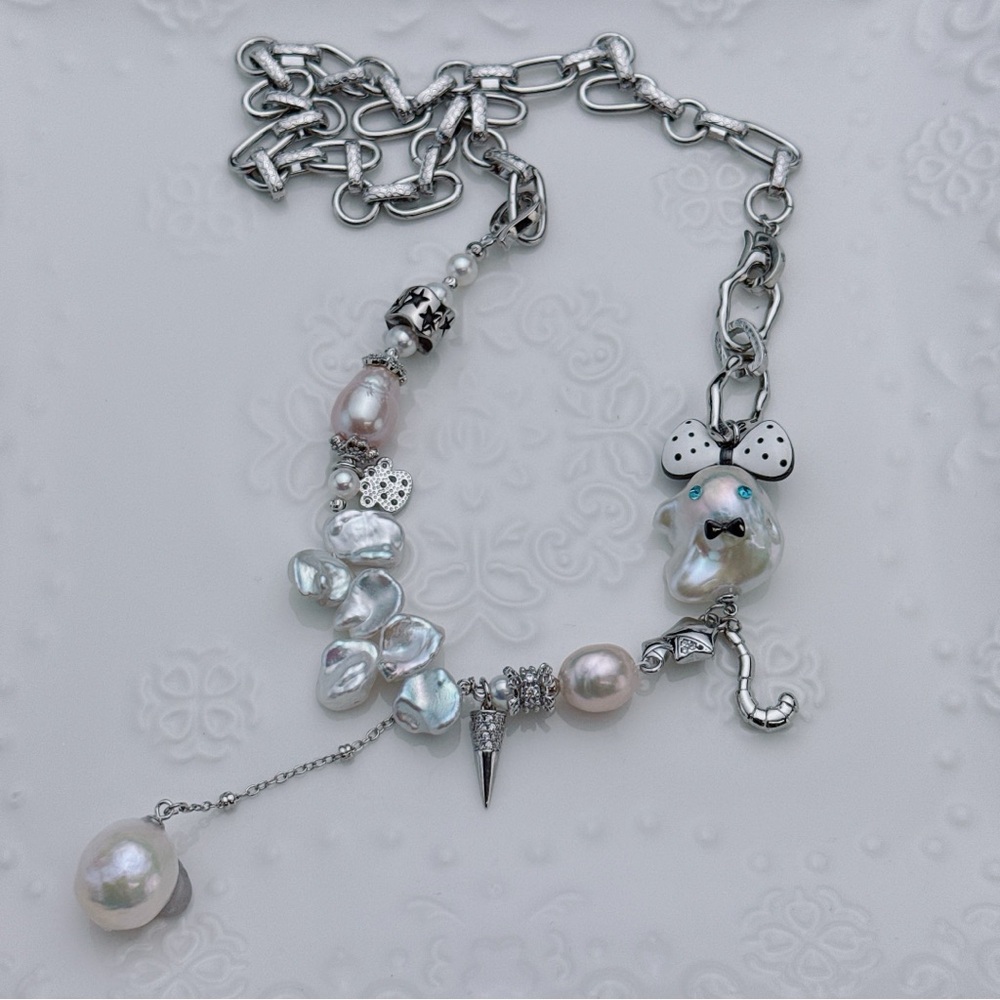 X284 Handmade Freshwater Baroque Pearl Necklace